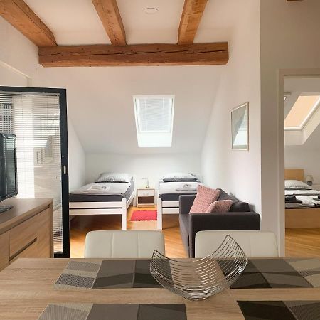 Ela'S Apartment Komenda ภายนอก รูปภาพ