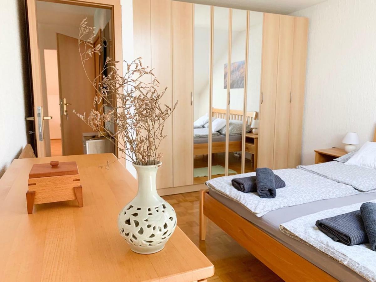 Ela'S Apartment Komenda ภายนอก รูปภาพ
